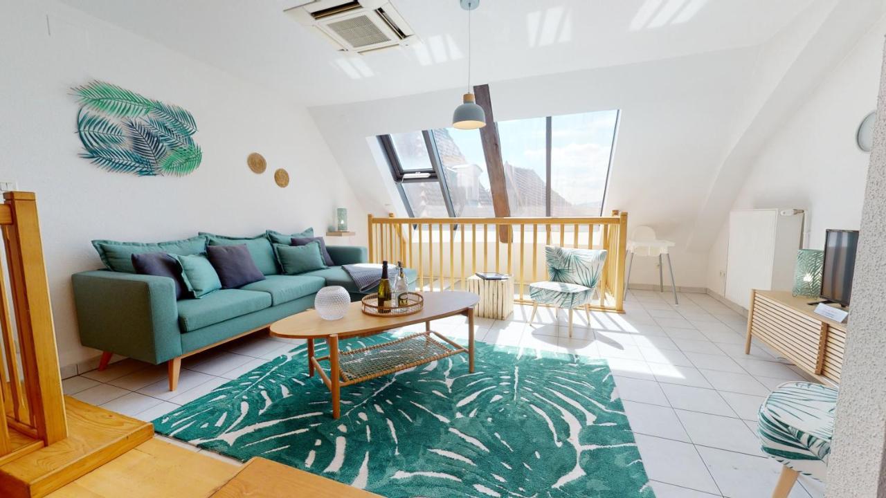 Apartamento Duplex Des Dominicains - 1 Parking Gratuit - Hypercentre 6 Personnes Colmar Exterior foto